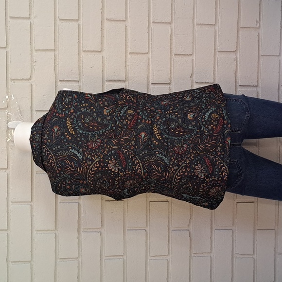 Christopher & Banks Navy Blue & Multicolor Paisley Vest. Size Medium. NWOT - Picture 7 of 10